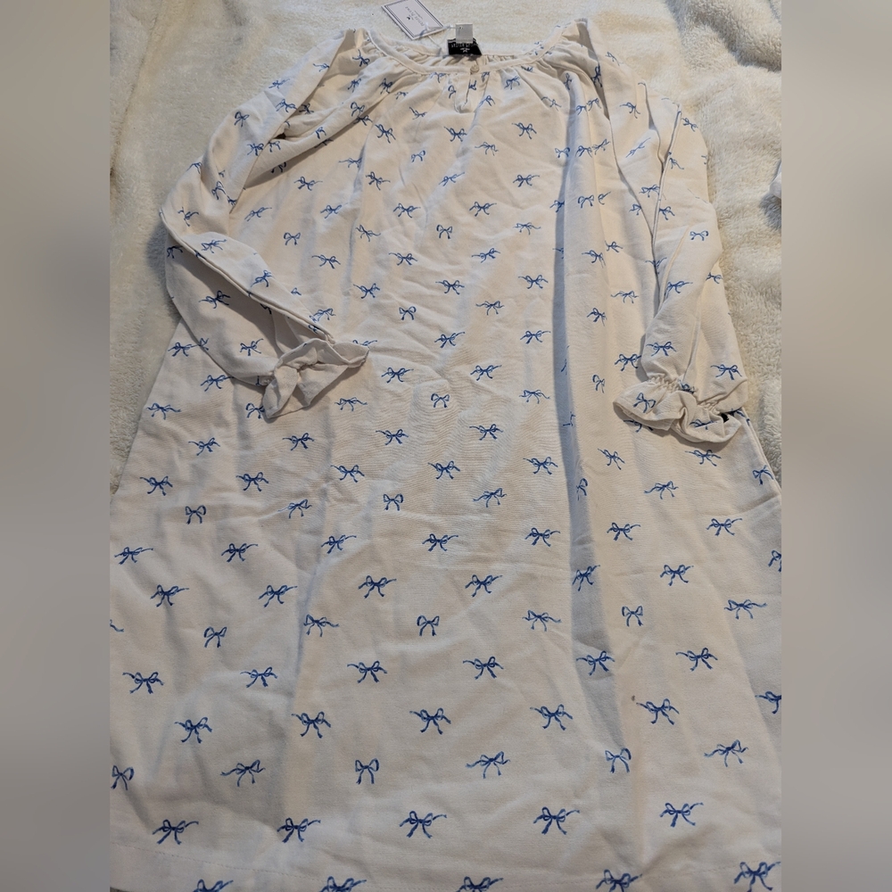 Charming Blue Print Kids Nightgown